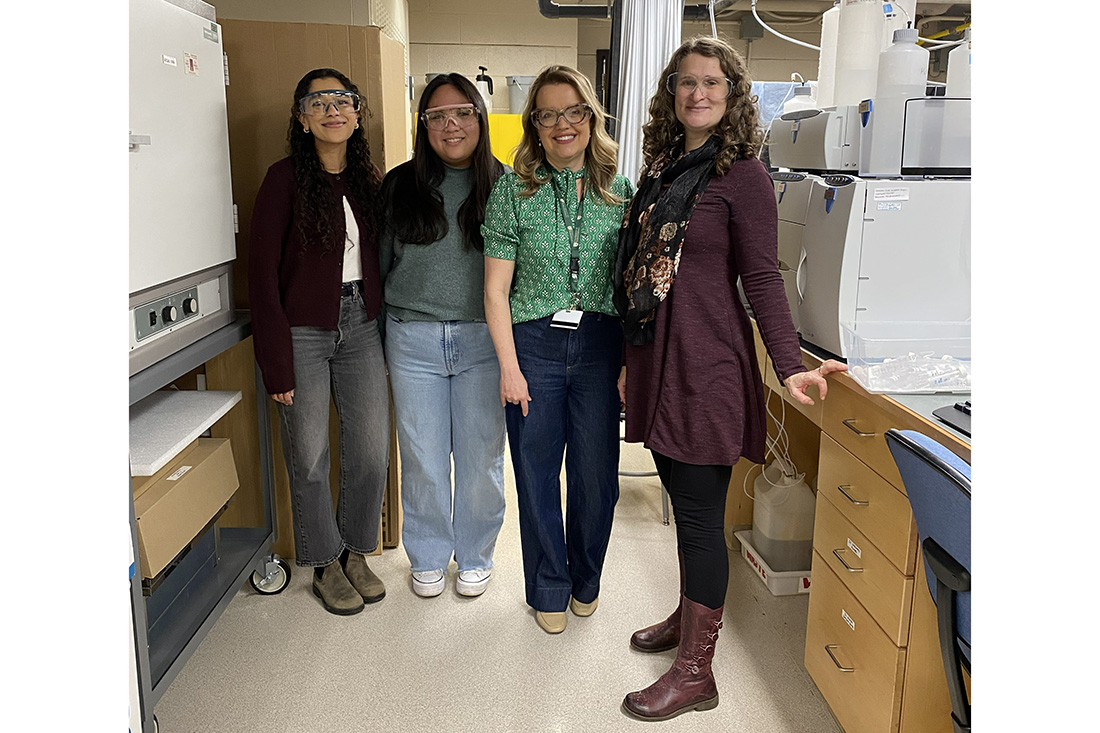 USask graduate student, Esha Saleem, partnered with the Kahan Laboratory to analyze water samples taken from across the City of Saskatoon for fluoride levels. (Left to right: Esha Saleem, Amanda Ferrer, Juliana Faquim, Tara Kahan; photo provided by Juliana Faquim). 
